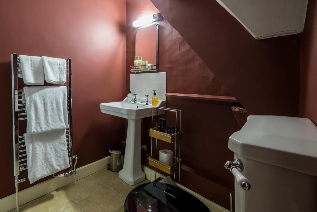 Stuart House Boutique Bedrooms ストウ・オン・ザ・ウォルド 部屋 写真